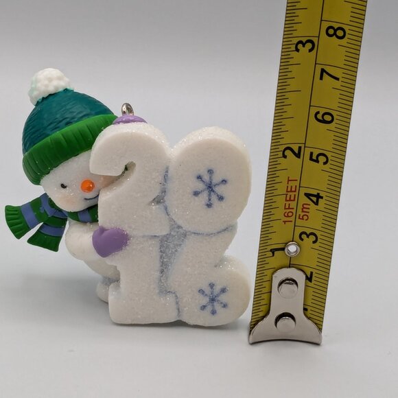 Hallmark Keepsake Frosty Fun Decade 2016, 7th in Frosty Fun Decade Series - Picture 10 of 11